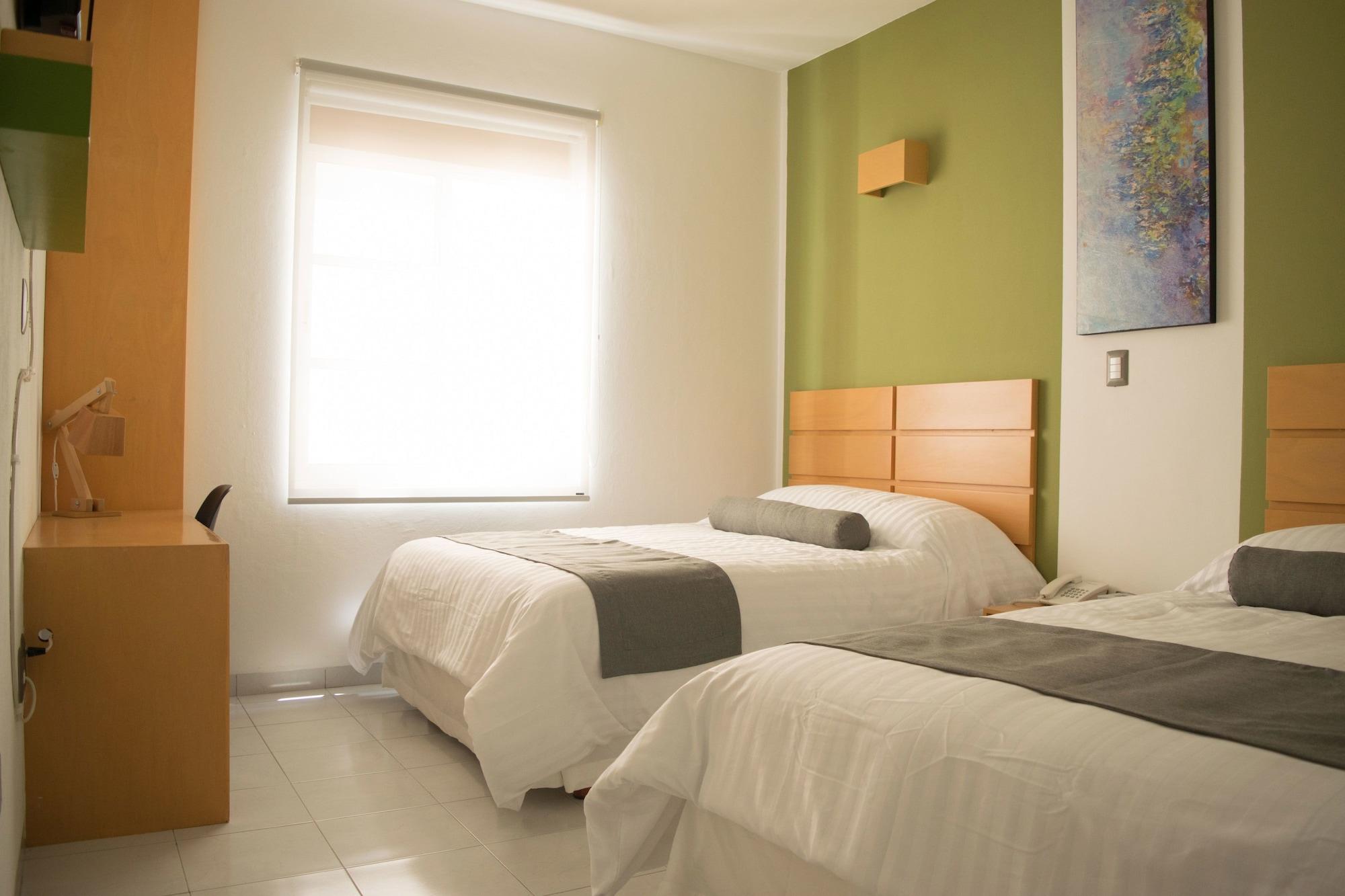 Hotel Mexico Inn Express サラマンカ エクステリア 写真
